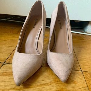 Call it Spring pointed toe 4inch nude heels